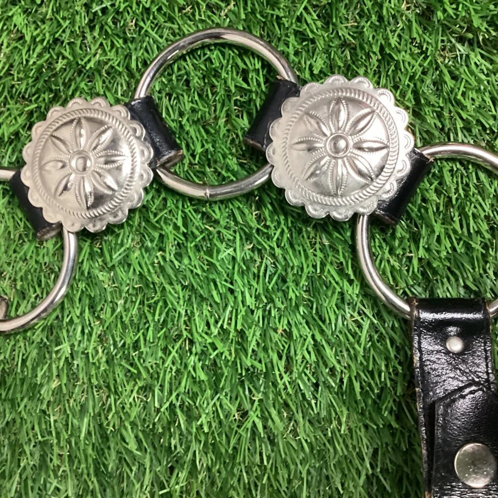 Vintage Leather Conch Ring Belt. M/L